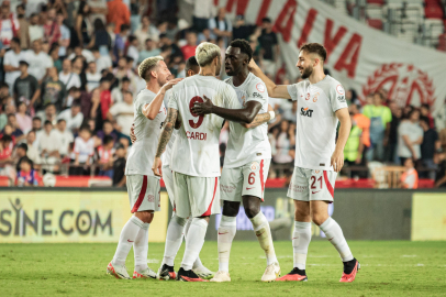 GALATASARAY SON 22 RESMİ MAÇINI KAYBETMEDİ