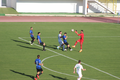 KIRKLARELİSPOR, KARACABEY’LE BERABERE KALDI