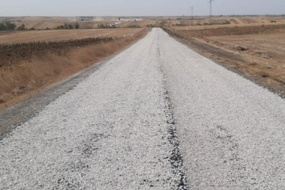 İL ÖZEL İDARESİNİN YOL YAPIM ÇALIŞMALARI DEVAM EDİYOR