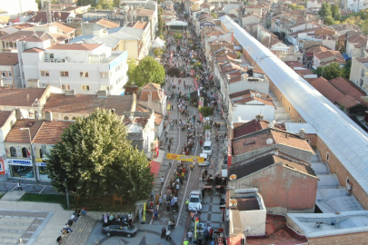 SARAÇLAR’IN GİRİŞİNE UZANAN CİĞER KUYRUĞU!