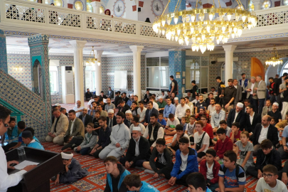 TEKİRDAĞ’DA CAMİ GENÇLİK BULUŞMASI