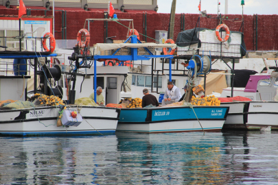 Tekirdağ'da Balıkçılar Poyrazın Dinmesini Bekliyor