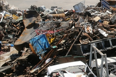 ÇALINAN MALZEMELERİ HURDACIDA BULDU