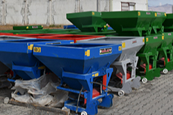 TARIM ALETLERİ ÇALINDI