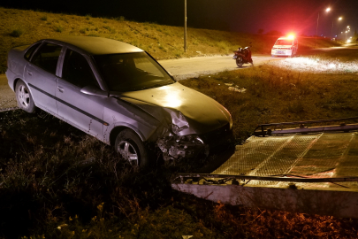 'DUR' İHTARINA UYMAYIP KAÇAN SÜRÜCÜ KAZA YAPINCA YAKALANDI
