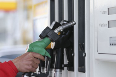 GÜNCEL BENZİN FİYATLARI NE KADAR OLDU?