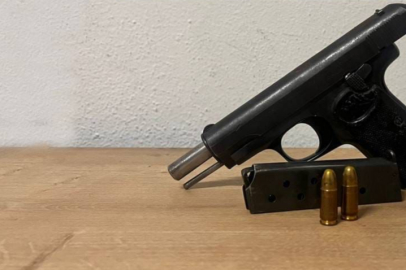 Ruhsatsız Tabanca ve Uyuşturucu Ele Geçirildi