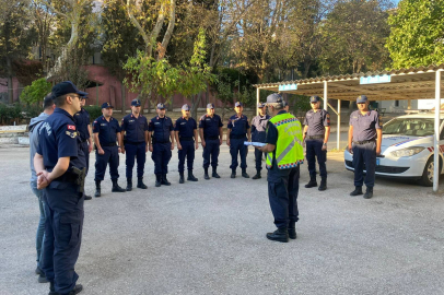 JANDARMA EĞİTİMLERİNİ SÜRDÜRÜYOR