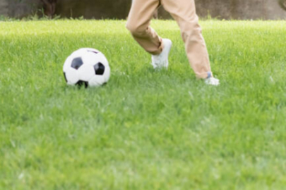 TOPA VURDU, DAYAK YEDİ