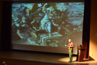 “ATATÜRK RESİM SERGİLERİNİ ÇOK DESTEKLEDİ”