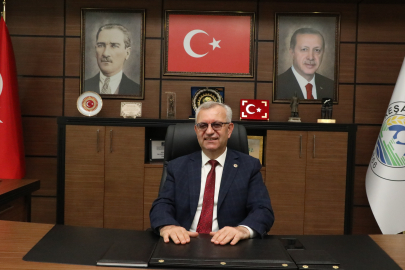 HELVACIOĞLU’NDAN CUMHURİYET BAYRAMI KUTLAMASI