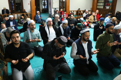 SABAH NAMAZINDA FİLİSTİN DUASI