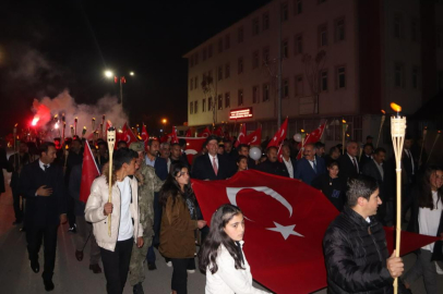 SARAY’DA CUMHURİYET YÜRÜYÜŞÜ