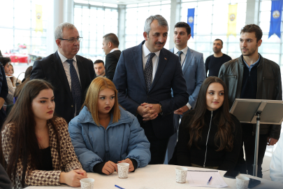 Öğrenciler en çok ulaşımda sıkıntı yaşıyorlar