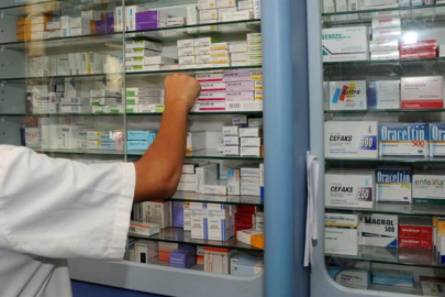 Cuma günü hangi eczane nöbetçi?