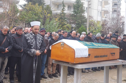 Prof. Mesut son yolculuğuna uğurlandı