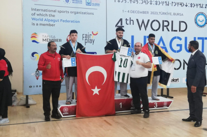 Edirneli öğrenciden dünya ikinciliği