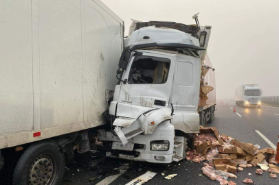 Kırklareli'nde iki TIR çarpıştı