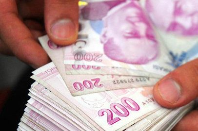 Parasını yerinde bulamadı