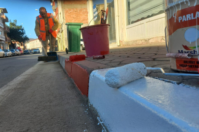 Demirköy’de bordürler boyandı