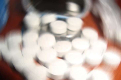 Uyuşturucu ele geçirilen otomobildeki 3 zanlı tutuklandı