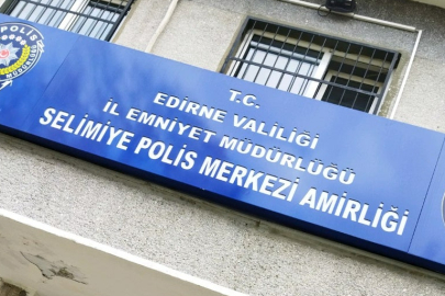 Hem çarptı hem hakaret etti