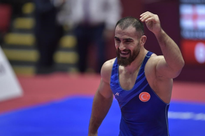 Serbest Güreş Milli Takımı Avrupa şampiyonu