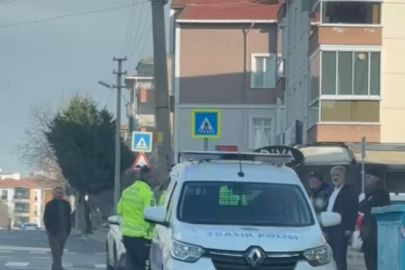 Park halindeki otomobile çarpıp kaçtı