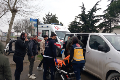 Kaygan zeminde devrilen motosikletli yaralandı