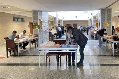 Trakya’da sandık başkanlarına torbalar teslim edildi