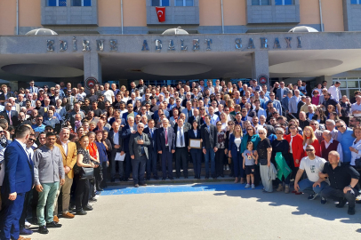 Akın’a coşkulu mazbata töreni