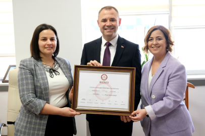 Kırklareli Belediye Başkanı Bulut mazbatasını aldı