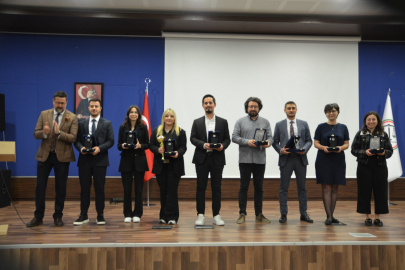 Edirne Barosu’na ödül getirenlere ödül