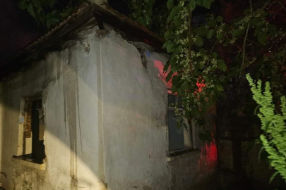 Babaeski’de Metruk Binada Yangın