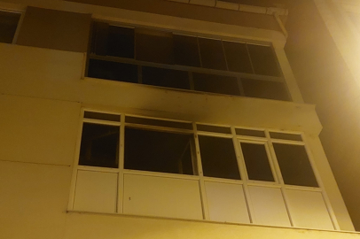 Edirne'de Ev Sahibi Evini Ateşe Verdi