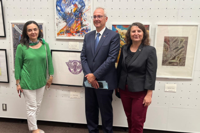 Dekan Tüzün, Türk-Japon Sanatçıları Sergisi’ne Katıldı