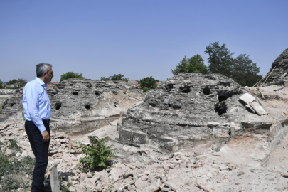 Vali Sezer Gazimihal Hamamında İncelemede Bulundu
