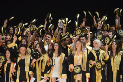 TÜ Uygulamalı Bilimler Fakültesi 92 Mezun Verdi