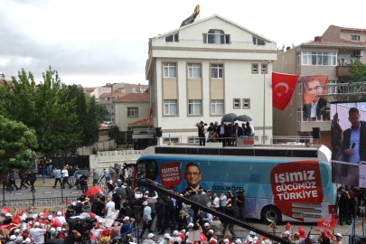 Tekirdağ’da Dolu Yağışı CHP Mitingini Vurdu