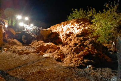 Edirne’de Samanlık ve 800 Saman Balyası Yandı