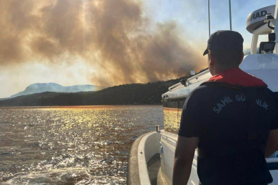 Yangında Mahsur Kalan 99 Kişi Sahil Güvenlik Ekiplerince Kurtarıldı