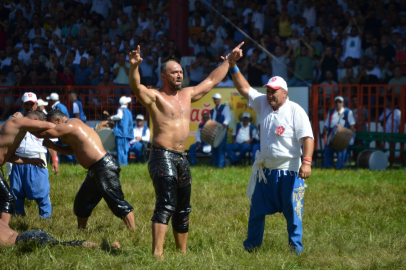 Kırkpınar’da Başpehlivanlık 2’nci Tur Sonuçlandı