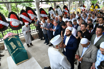 Vali Soytürk, Cenaze Töreni’ne Katıldı