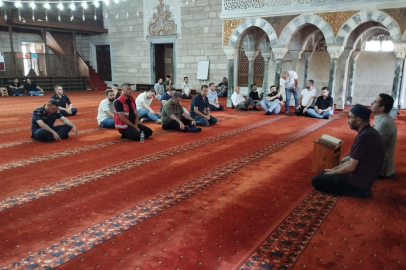 Akça İçin İş Arkadaşları Dua Okuttu