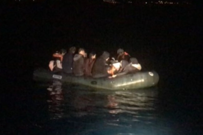 Ayvacık Açıklarında 22 Düzensiz Göçmen Kurtarıldı