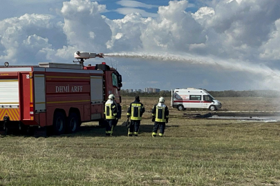 Çorlu Atatürk Havalimanı'nda Yangın Tatbikatı Yapıldı