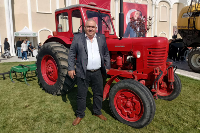 Edirne’de 57 Yıllık Traktör İlgi Odağı Oldu