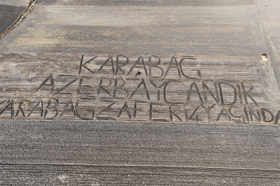 Kırklarelili Çiftçi Tarlasına Pullukla "Karabağ Azerbaycan'dır, Karabağ Zaferi 4 Yaşında" Yazdı
