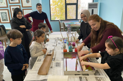 Edirne’de Çocuklar Ebru Sanatıyla Tanıştı