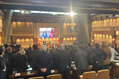 İBB Meclisine Kavga Nedeniyle Ara Verildi